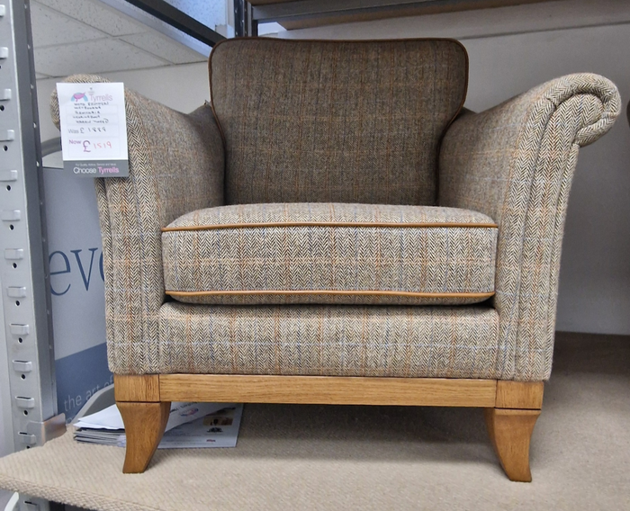 *CLEARANCE* Wood Brothers Weybourne - Herringbone Harris Tweed