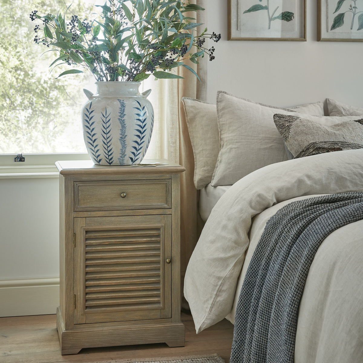 Delphine Living Collection