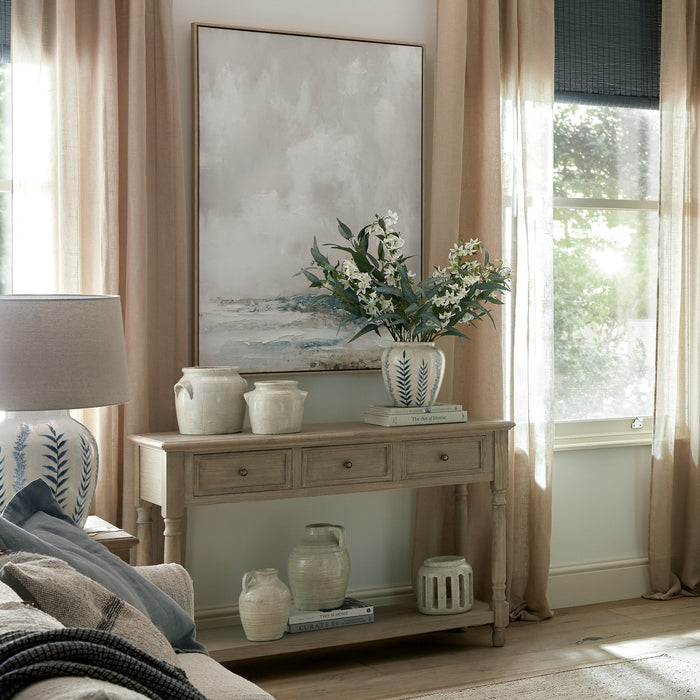 Delphine Living Collection