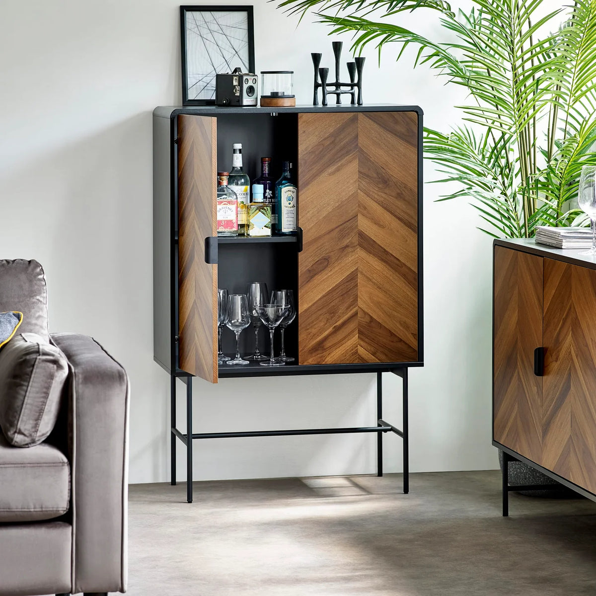 Alvin Living Collection