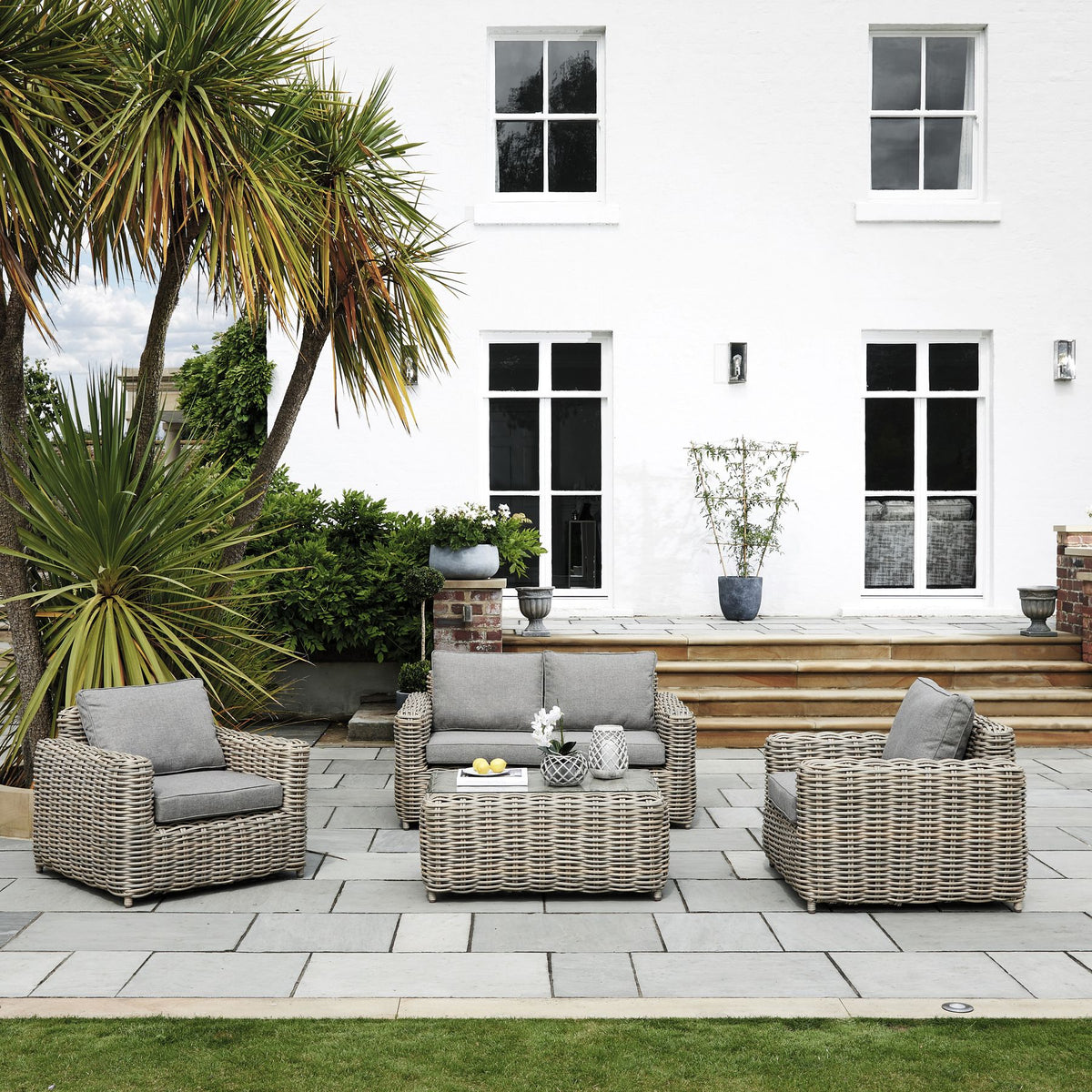 Amalfi Outdoor Collection