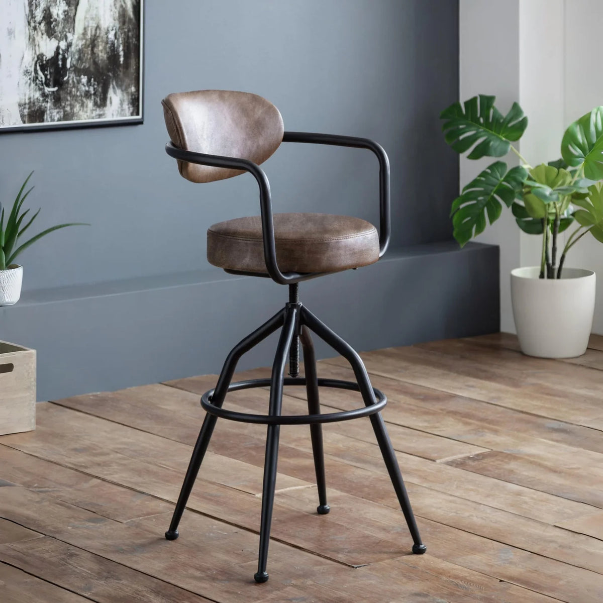 Barbican Barstool