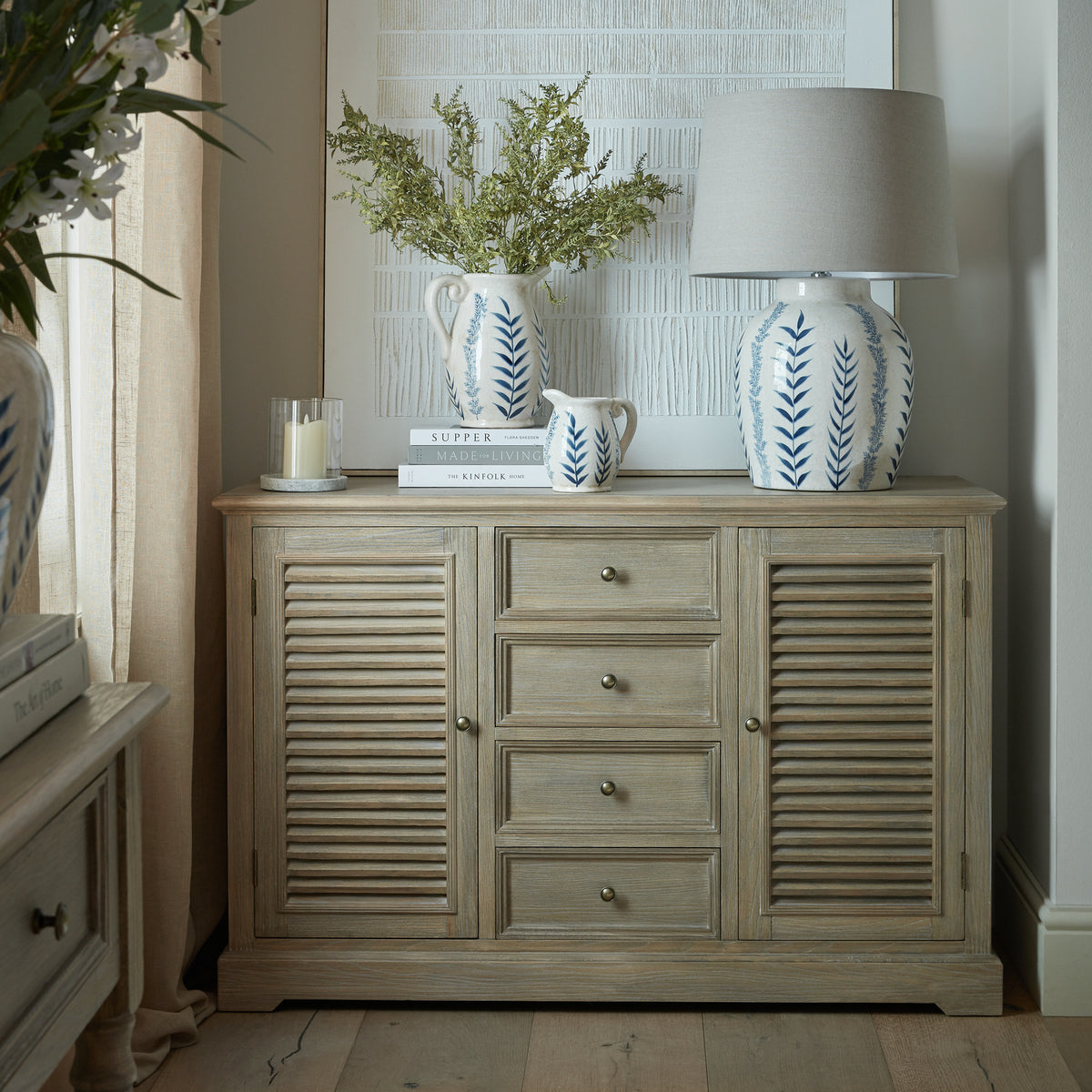 Delphine Living Collection
