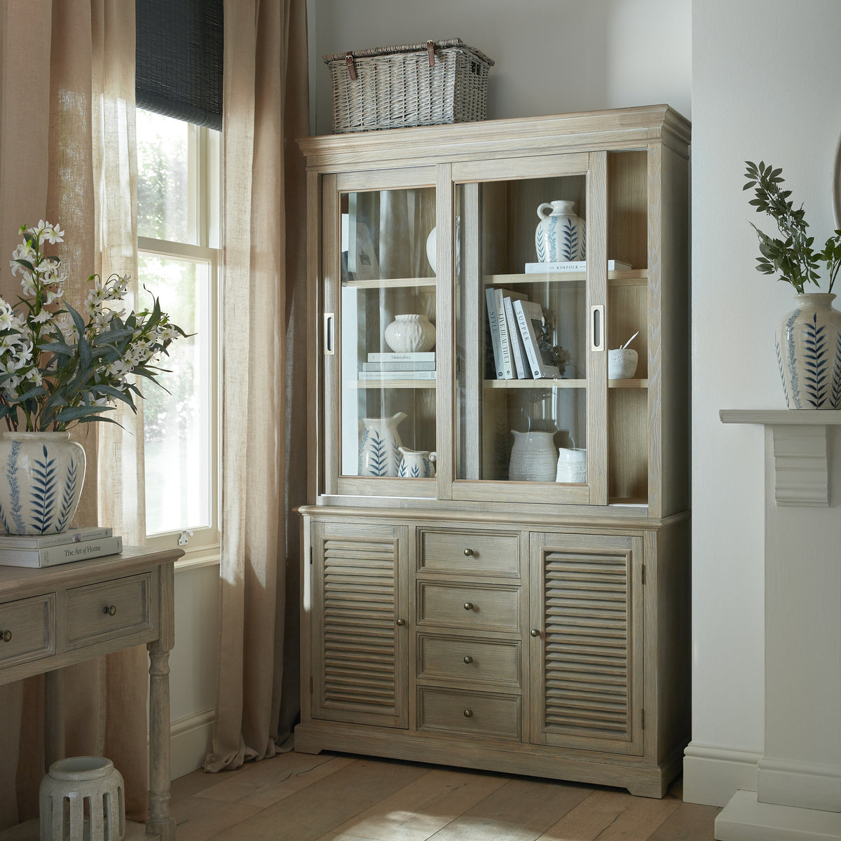 Delphine Living Collection