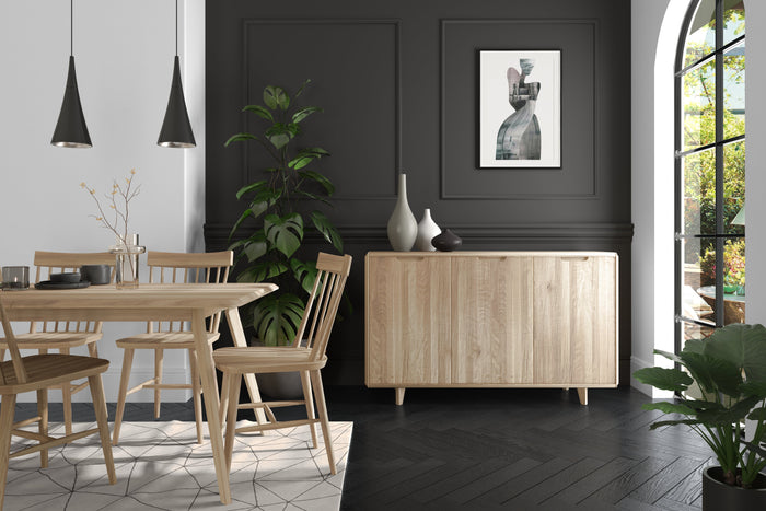 *CLEARANCE* Dunbar - Dining Table with 4 Chairs