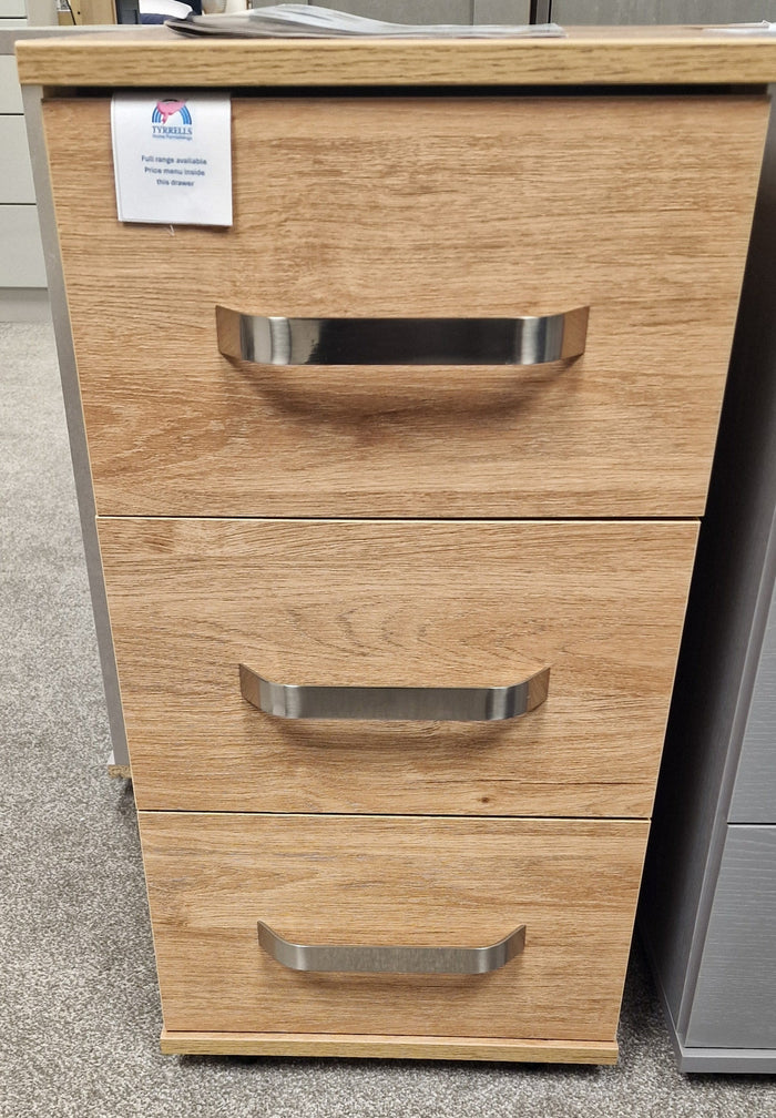 *CLEARANCE* Heart 3 Drawer Bedside - Gold Harbour Oak