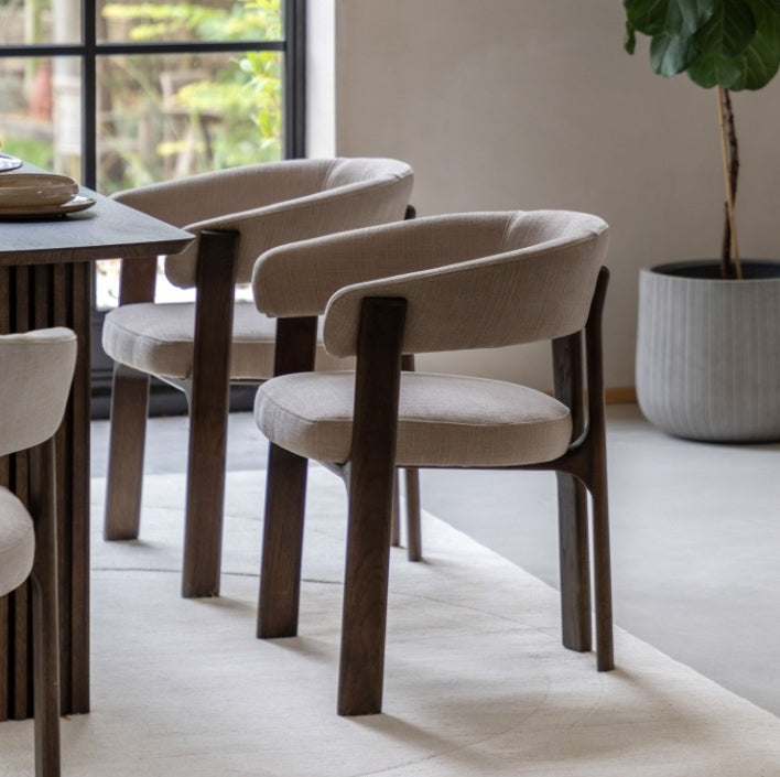 Onda Dining Collection