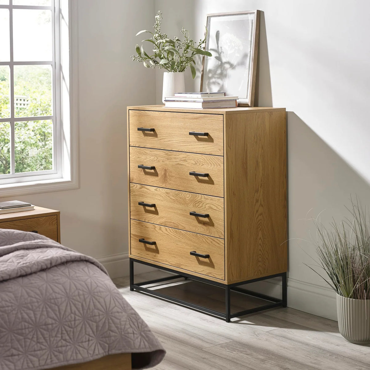 Harlow Bedroom Collection