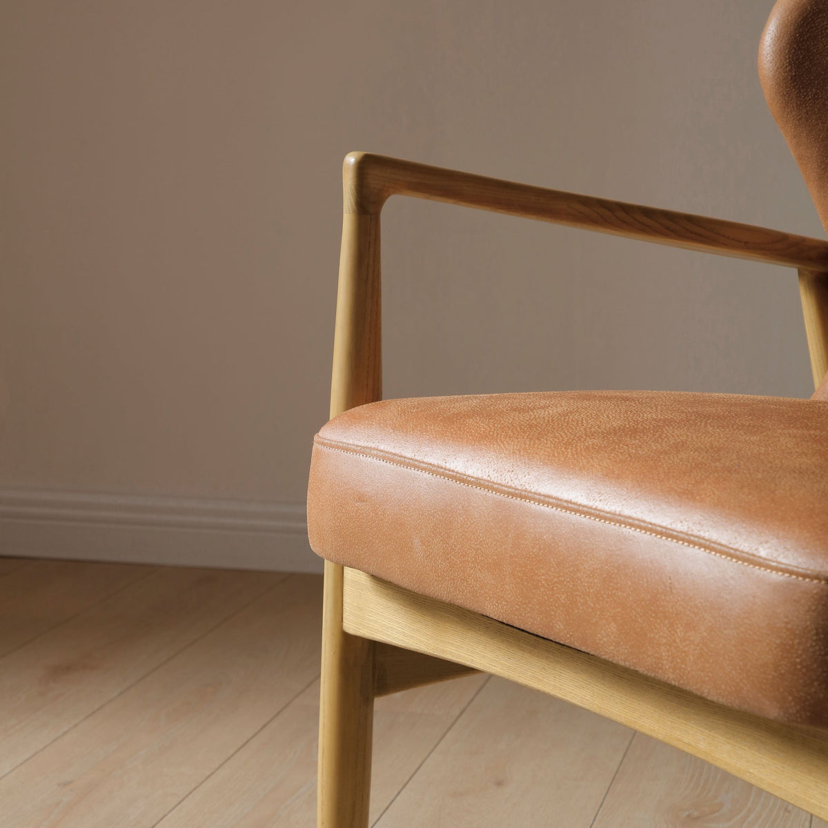Milo Chair - Tan