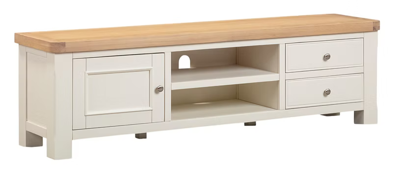 Windsor Living and Dining Collection