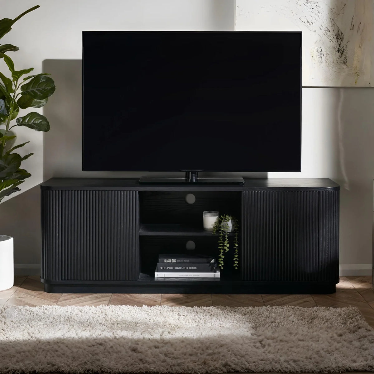 Louis Living and Dining Collection - Black
