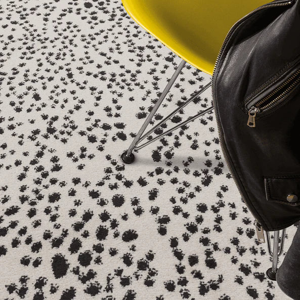 Muse Rug - Black Spotty MU11