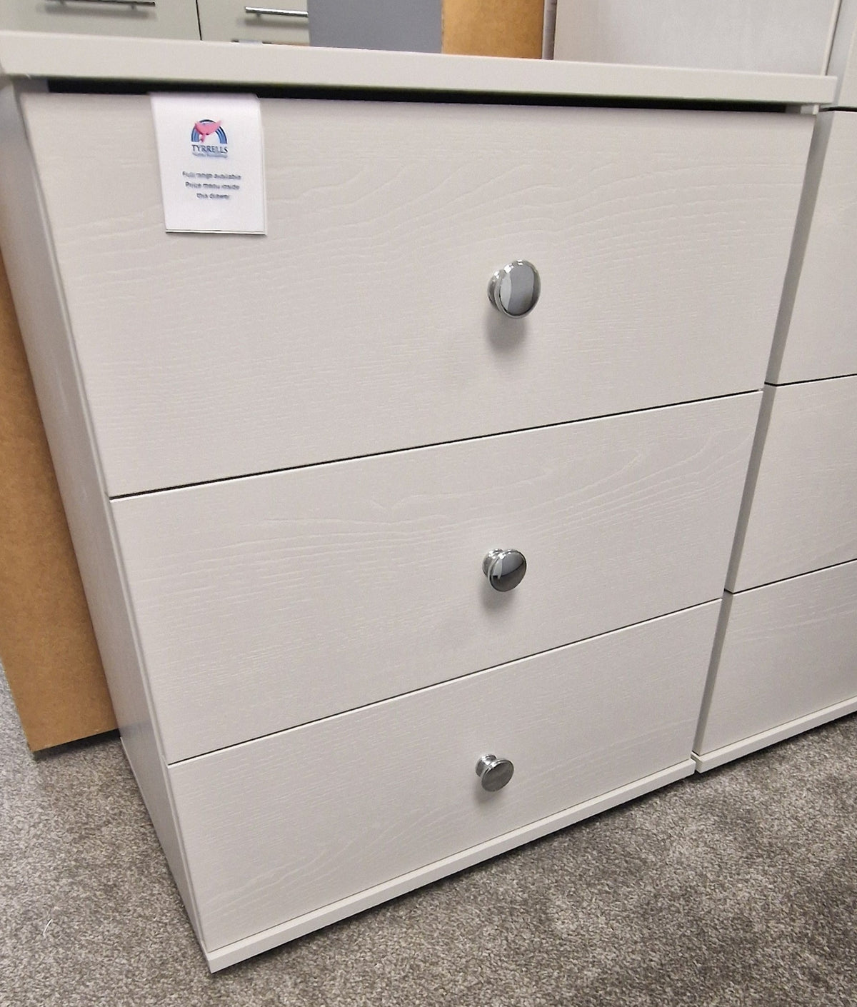 *CLEARANCE* Heart 3 Drawer Midi Chest - Stone Grey