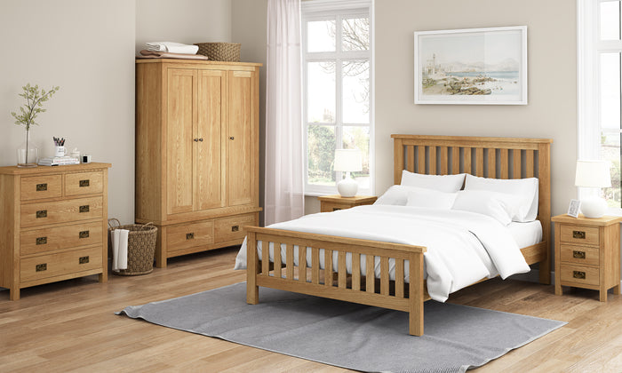 Sevenoaks Petite Bedroom Collection