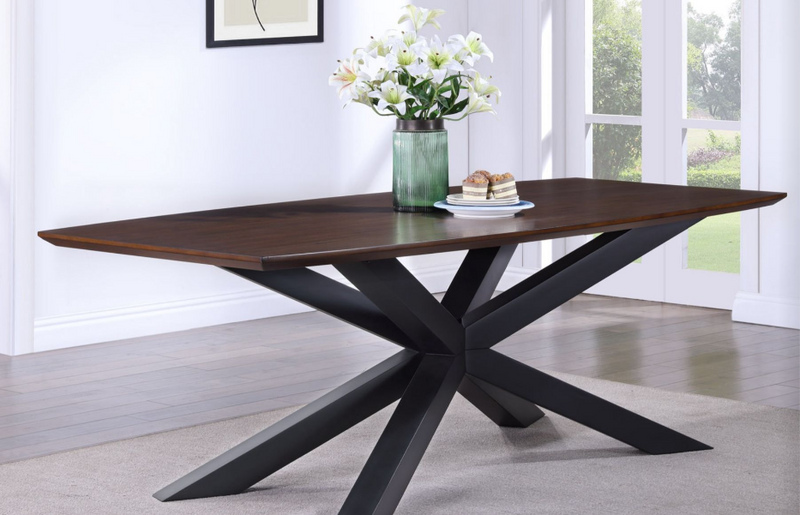Nevada Dining Collection