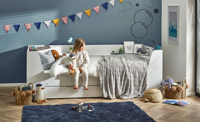 Cyclone Daybed - White