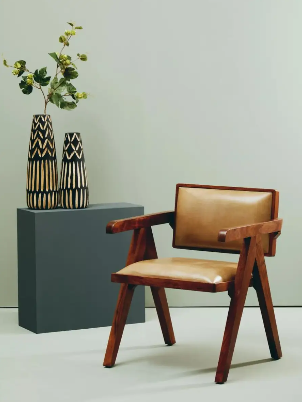 Arlo Natural/Black Wooden Vase Collection