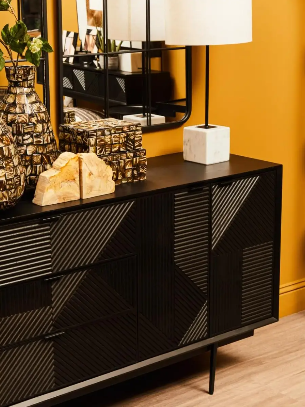 Jakara Living Collection - Black