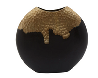 Daito Black Gold Vase Collection