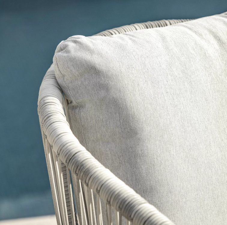 Velino Outdoor Lounge Set