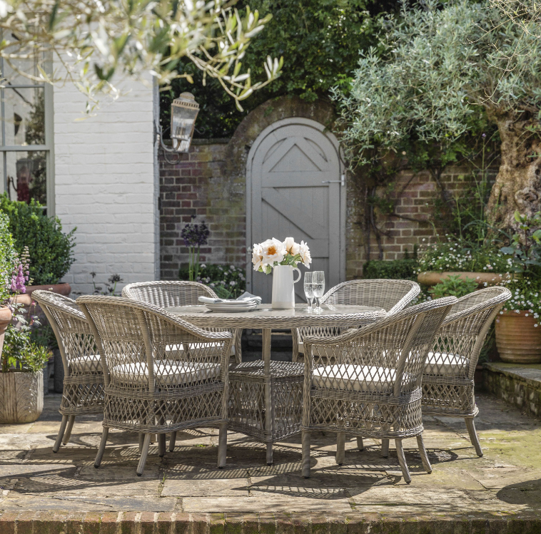 Menton Outdoor Dining Sets