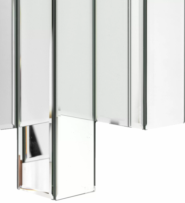 Lucena Mirror