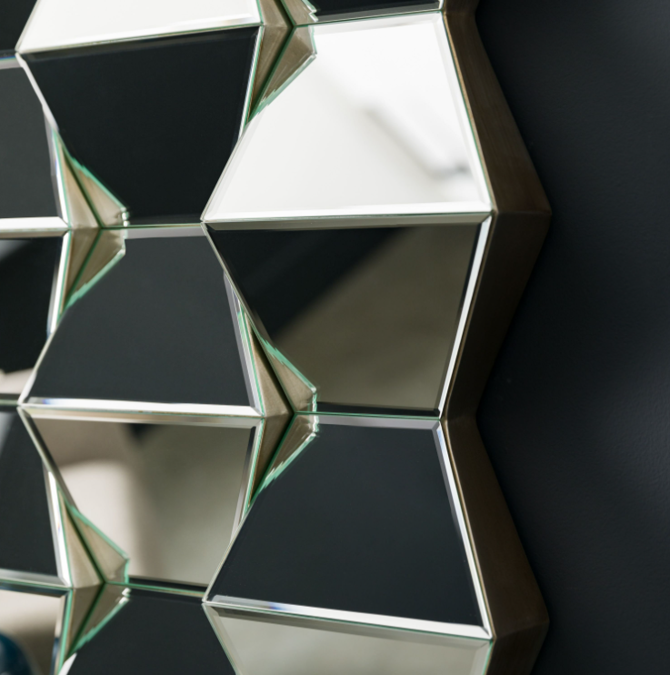 Carina Mirror
