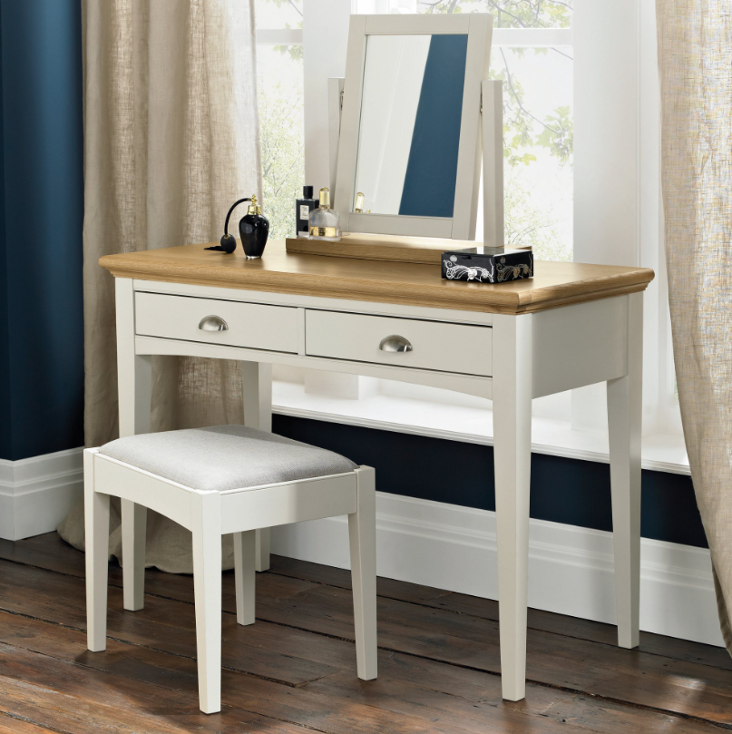 Hampstead Soft Grey/Pale Oak Bedroom Collection