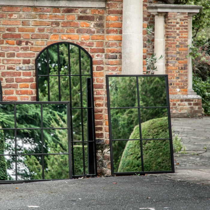 Knowlton Outdoor Mirror
