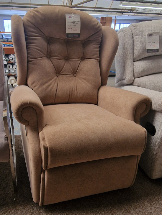 *CLEARANCE* Sherbourne Lynton Manual Recliner - Chamois