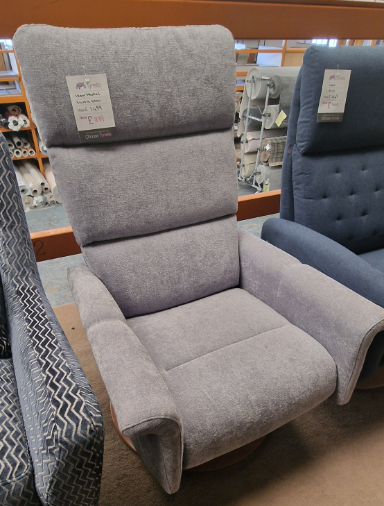 *CLEARANCE* Ikon Taurus Chair