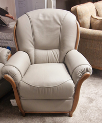*CLEARANCE* Garda Upholstery Collection 556 Smoke/Warm Oak