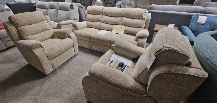 *CLEARANCE* Parker Knoll Michigan Suite - Athena Sand