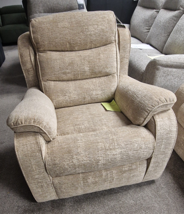 *CLEARANCE* Parker Knoll Michigan Suite - Athena Sand