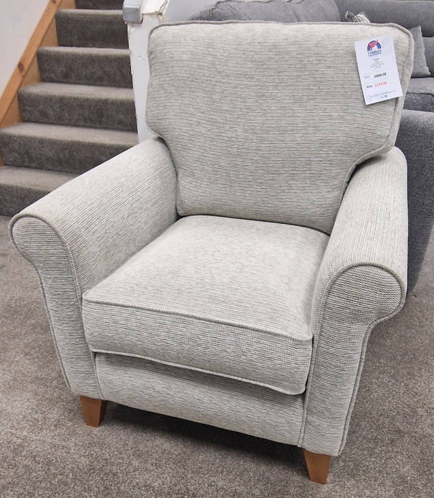 *CLEARANCE* Flanders - Accent Chair - Plain Linen