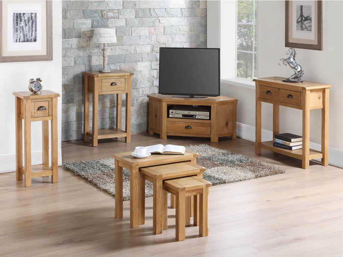 Kilmore Oak Living Collection