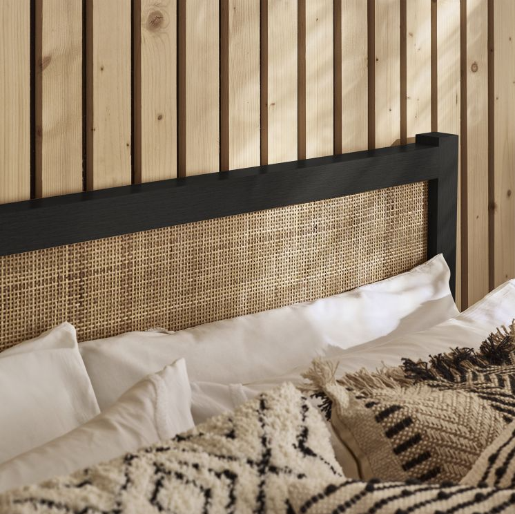Padstow Beds - Black
