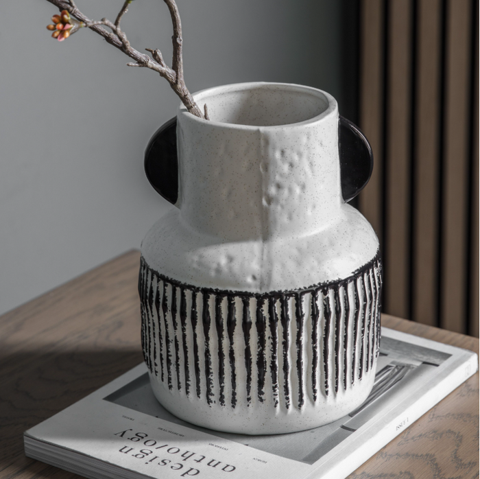 Seki Vase - Small *IN STOCK*