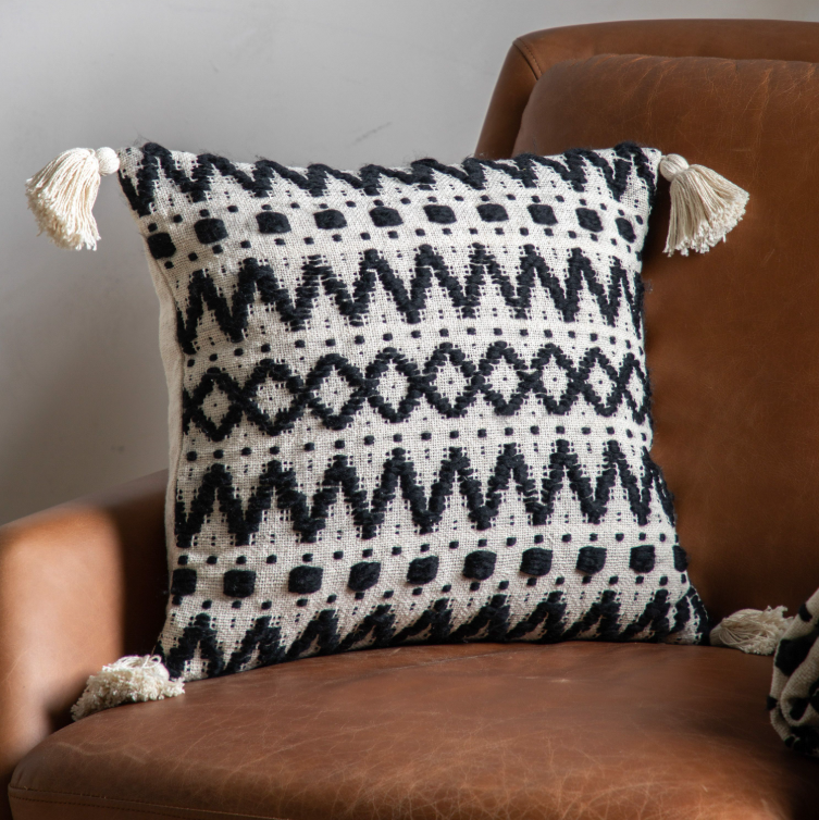 Black and Cream Tufted Cushion *IN STOCK*