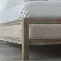 Lucie Bed