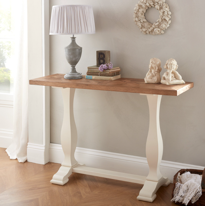 Belgrave Living Collection - Two Tone