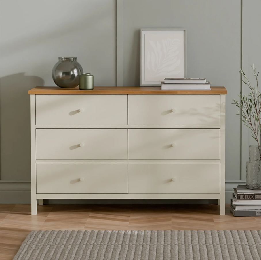 Coxmoor Ivory & Oak Bedroom Collection