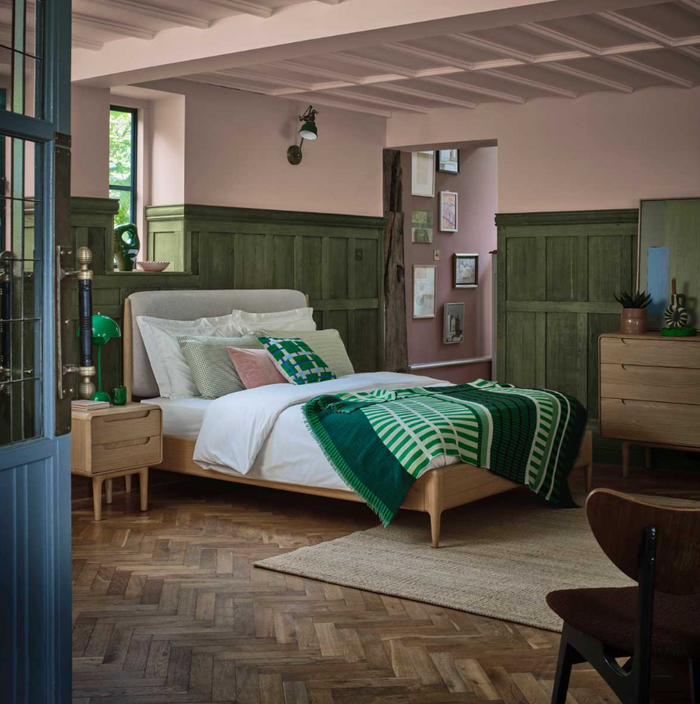 Winchester Bedroom Collection