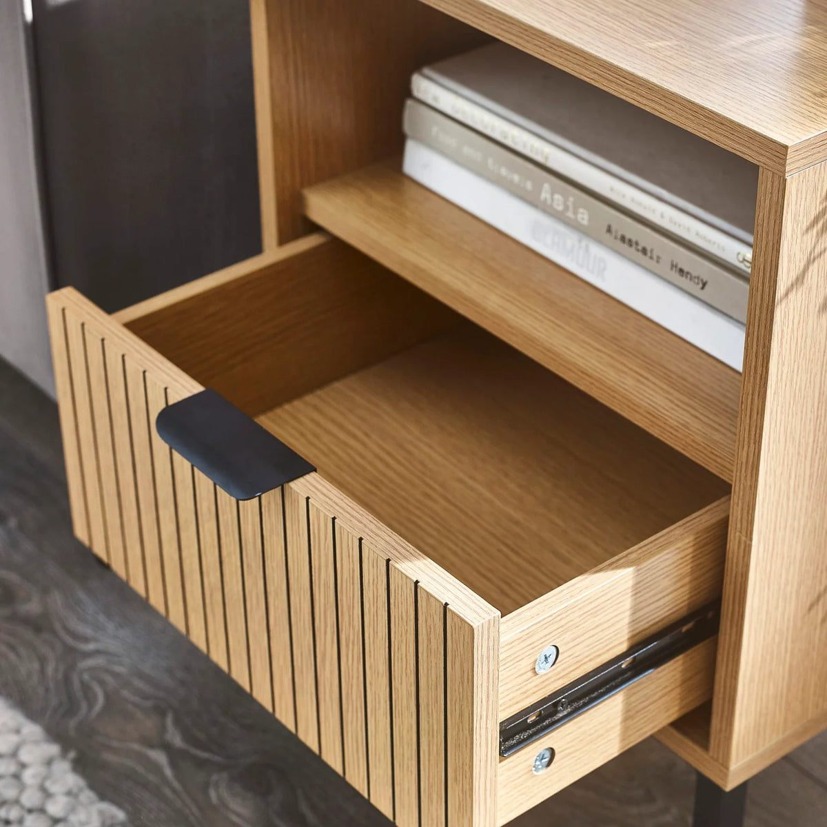 Sia Living Collection - Light Oak