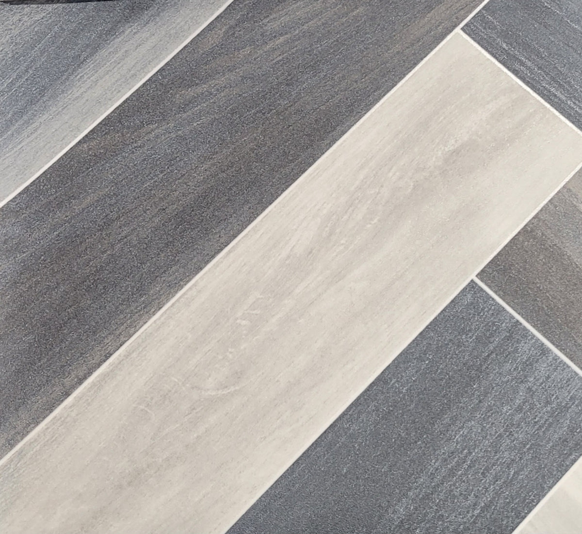 Luna Vinyl Flooring