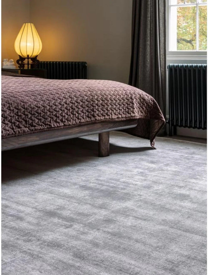 Blade Silver Rug