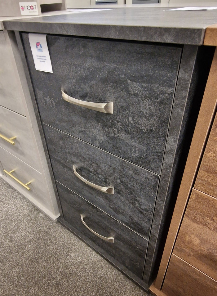 *CLEARANCE* Heart 3 Drawer Bedside - Charcoal