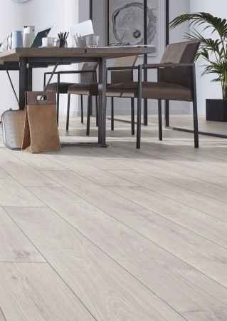 Kronotex Exquisit 8mm Laminate Flooring
