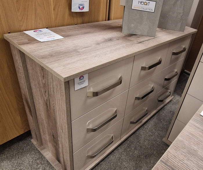 *CLEARANCE* Heart Multi Chest - Fossil/Cashmere