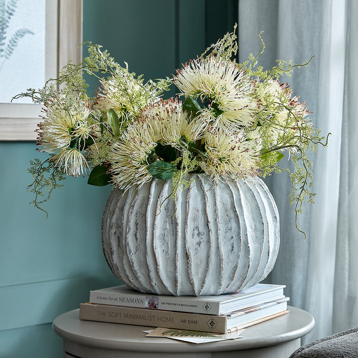 Lorenzo Vase Collection